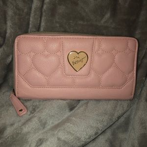 Betsey Johnson wallet